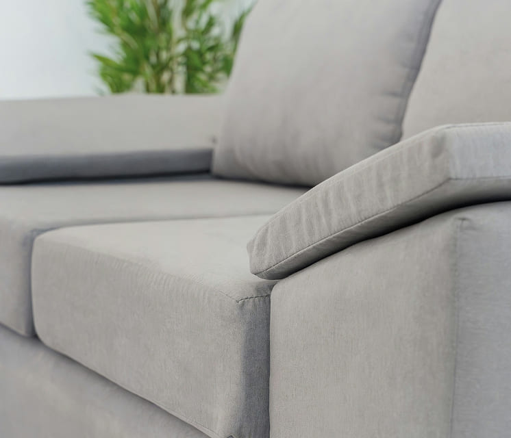 Upholstery steam cleaning